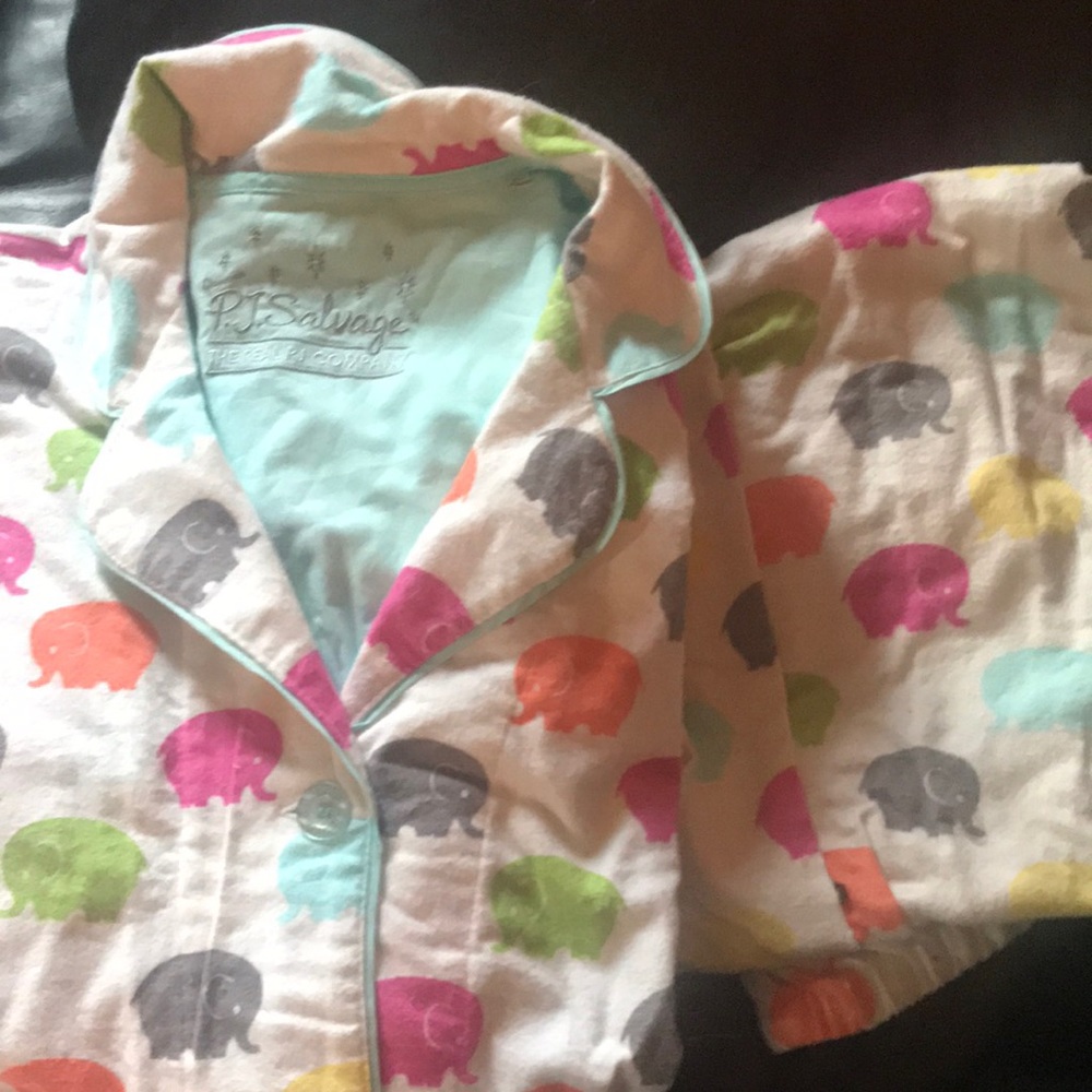 Long sleeve elephant pajama set